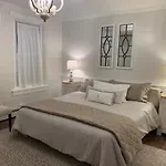 The Atherton Inn